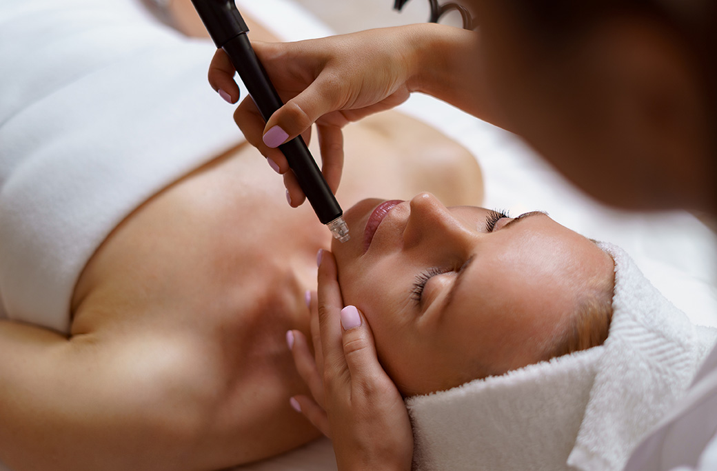 Signature Hydrafacial