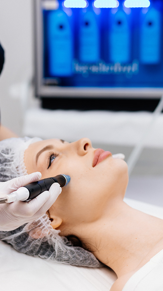 Signature Hydrafacial